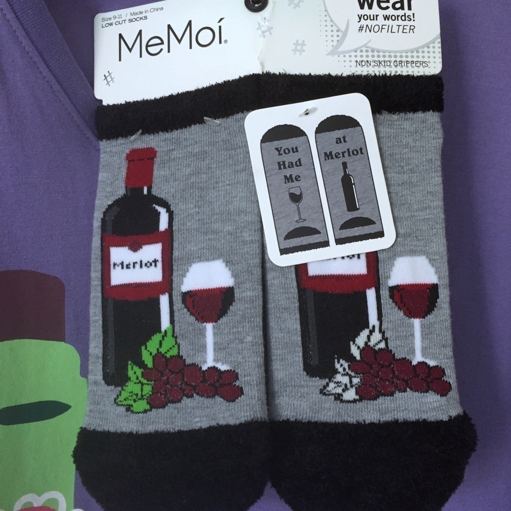 MeMoi Wine Printed Non Skid  Socks